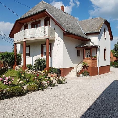 Villa Nora Heviz Luaran gambar