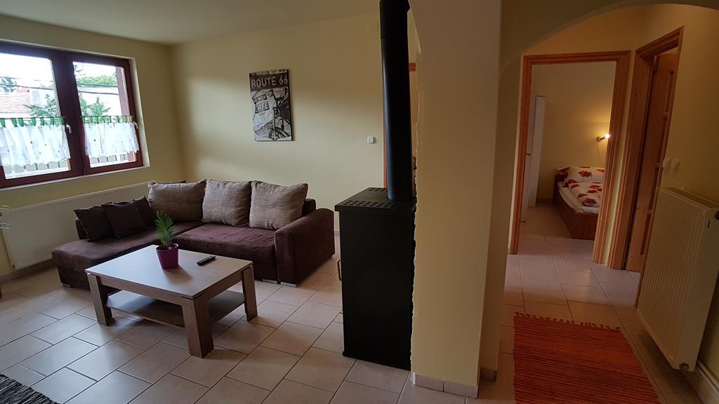 Villa Nora Heviz Luaran gambar