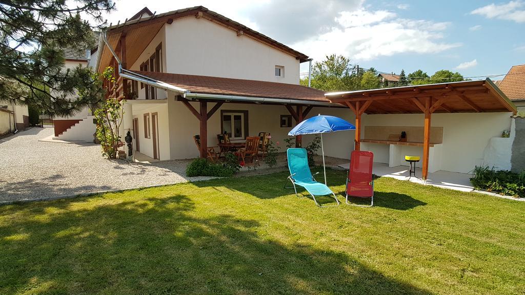 Villa Nora Heviz Luaran gambar