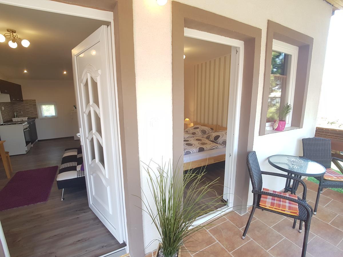 Villa Nora Heviz Luaran gambar
